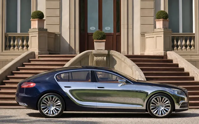 Bugatti 16C Galibier W16 — история самого амбициозного седана марки