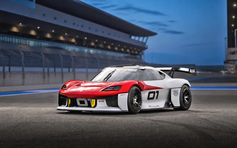 Porsche 718 EV rămâne în plan: ce a confirmat șeful mărcii Porsche 718 EV rămâne în plan: ce a confirmat șeful mărcii