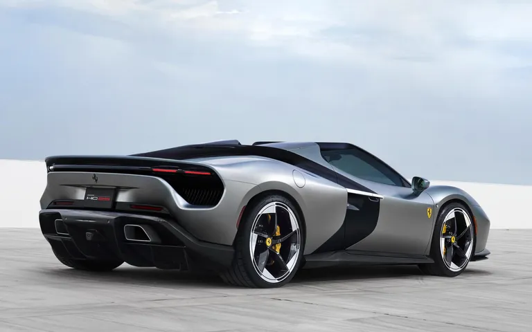 Ferrari HC25: roadster V8 unicat bazat pe F8 Spider Ferrari HC25: roadster V8 unicat bazat pe F8 Spider